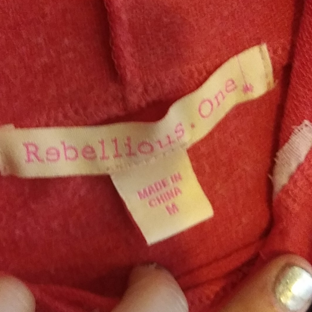 🎃$4/20 Coral 'Feelin' Good' Hoodie - Picture 2 of 3